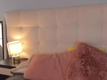 Girls: Stay up-to-date with the new immersive cumshows range and check-out the cutest escorts exhibit their wet clitoris and sweet physiques as they strip off and climax.