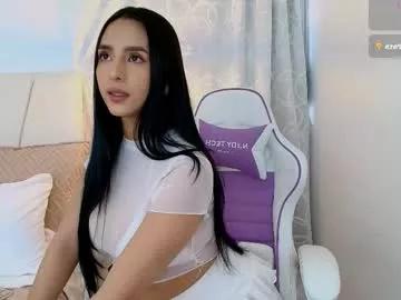 Photos of moonbrunettee from Chaturbate is Freechat