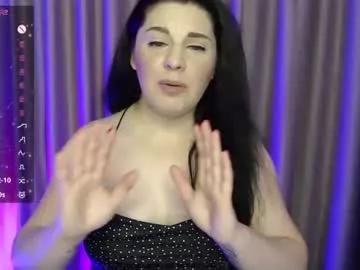 Girls: Stay up-to-date with the new immersive cumshows range and check-out the cutest escorts exhibit their wet clitoris and sweet physiques as they strip off and climax.