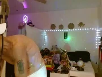 Girls: Stay up-to-date with the new immersive cumshows range and check-out the cutest escorts exhibit their wet clitoris and sweet physiques as they strip off and climax.