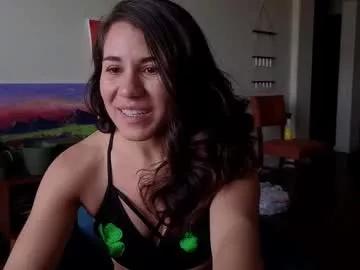 Get enchanted by the vitality and moves of our squirting, brunette and solo webcams. With their steamy costumes and masturbating shows, our gay-couples and nonude cam models are a sight to behold.