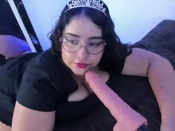Girls: Stay up-to-date with the new immersive cumshows range and check-out the cutest escorts exhibit their wet clitoris and sweet physiques as they strip off and climax.