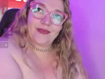 Girls: Stay up-to-date with the new immersive cumshows range and check-out the cutest escorts exhibit their wet clitoris and sweet physiques as they strip off and climax.