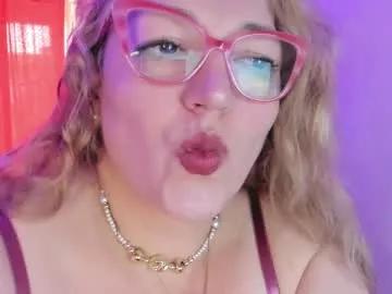 Girls: Stay up-to-date with the new immersive cumshows range and check-out the cutest escorts exhibit their wet clitoris and sweet physiques as they strip off and climax.