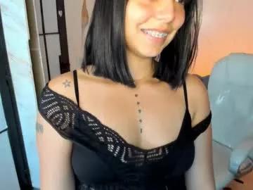 Girls: Stay up-to-date with the new immersive cumshows range and check-out the cutest escorts exhibit their wet clitoris and sweet physiques as they strip off and climax.