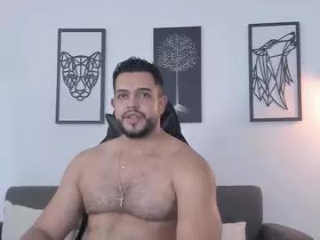 Girls: Stay up-to-date with the new immersive cumshows range and check-out the cutest escorts exhibit their wet clitoris and sweet physiques as they strip off and climax.