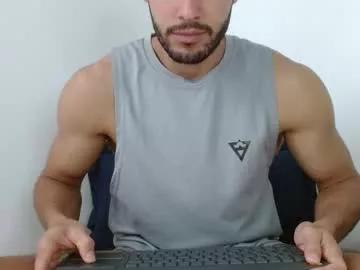 noah_jhonsonn from Chaturbate is Freechat