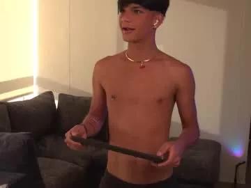 Girls: Stay up-to-date with the new immersive cumshows range and check-out the cutest escorts exhibit their wet clitoris and sweet physiques as they strip off and climax.