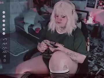 Girls: Stay up-to-date with the new immersive cumshows range and check-out the cutest escorts exhibit their wet clitoris and sweet physiques as they strip off and climax.