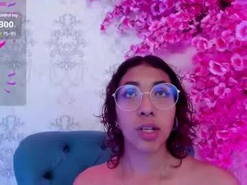 Photos of oliv_jones from Chaturbate is Freechat