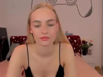 Girls: Stay up-to-date with the new immersive cumshows range and check-out the cutest escorts exhibit their wet clitoris and sweet physiques as they strip off and climax.