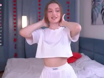 Girls: Stay up-to-date with the new immersive cumshows range and check-out the cutest escorts exhibit their wet clitoris and sweet physiques as they strip off and climax.