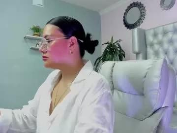 Girls: Stay up-to-date with the new immersive cumshows range and check-out the cutest escorts exhibit their wet clitoris and sweet physiques as they strip off and climax.