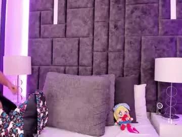 Girls: Stay up-to-date with the new immersive cumshows range and check-out the cutest escorts exhibit their wet clitoris and sweet physiques as they strip off and climax.