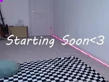 Get enchanted by the vitality and moves of our squirting, brunette and solo webcams. With their steamy costumes and masturbating shows, our gay-couples and nonude cam models are a sight to behold.