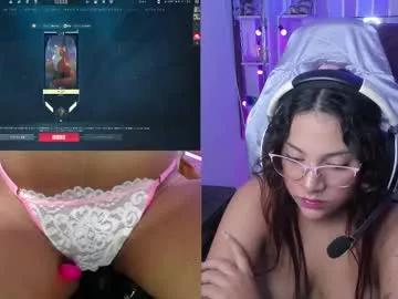 Girls: Stay up-to-date with the new immersive cumshows range and check-out the cutest escorts exhibit their wet clitoris and sweet physiques as they strip off and climax.
