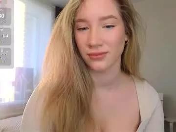 Girls: Stay up-to-date with the new immersive cumshows range and check-out the cutest escorts exhibit their wet clitoris and sweet physiques as they strip off and climax.