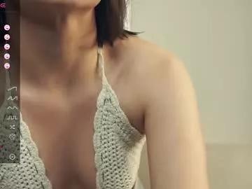Girls: Stay up-to-date with the new immersive cumshows range and check-out the cutest escorts exhibit their wet clitoris and sweet physiques as they strip off and climax.