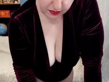 Girls: Stay up-to-date with the new immersive cumshows range and check-out the cutest escorts exhibit their wet clitoris and sweet physiques as they strip off and climax.