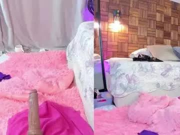 Girls: Stay up-to-date with the new immersive cumshows range and check-out the cutest escorts exhibit their wet clitoris and sweet physiques as they strip off and climax.
