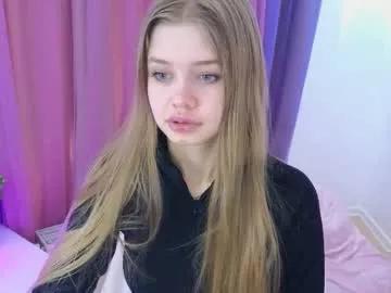 riinaaa from Chaturbate
