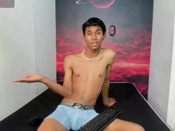 Girls: Stay up-to-date with the new immersive cumshows range and check-out the cutest escorts exhibit their wet clitoris and sweet physiques as they strip off and climax.
