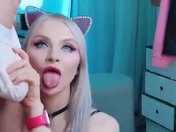 Girls: Stay up-to-date with the new immersive cumshows range and check-out the cutest escorts exhibit their wet clitoris and sweet physiques as they strip off and climax.