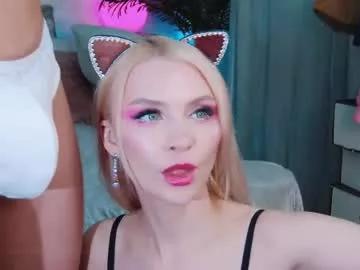 Girls: Stay up-to-date with the new immersive cumshows range and check-out the cutest escorts exhibit their wet clitoris and sweet physiques as they strip off and climax.