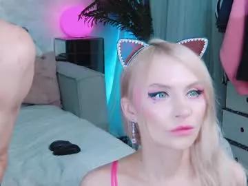 Girls: Stay up-to-date with the new immersive cumshows range and check-out the cutest escorts exhibit their wet clitoris and sweet physiques as they strip off and climax.