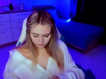 Girls: Stay up-to-date with the new immersive cumshows range and check-out the cutest escorts exhibit their wet clitoris and sweet physiques as they strip off and climax.