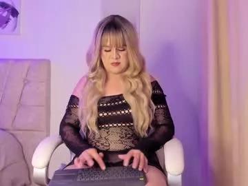 Girls: Stay up-to-date with the new immersive cumshows range and check-out the cutest escorts exhibit their wet clitoris and sweet physiques as they strip off and climax.