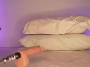 Girls: Stay up-to-date with the new immersive cumshows range and check-out the cutest escorts exhibit their wet clitoris and sweet physiques as they strip off and climax.