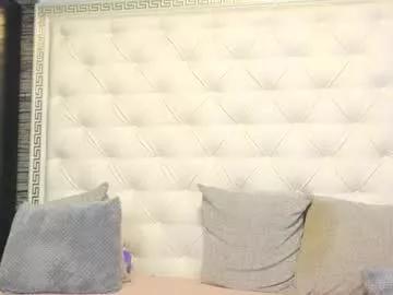 Girls: Stay up-to-date with the new immersive cumshows range and check-out the cutest escorts exhibit their wet clitoris and sweet physiques as they strip off and climax.