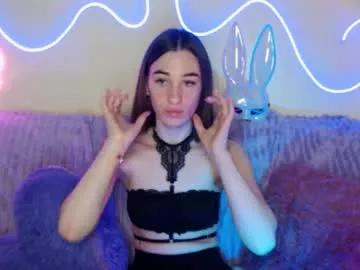 Girls: Stay up-to-date with the new immersive cumshows range and check-out the cutest escorts exhibit their wet clitoris and sweet physiques as they strip off and climax.