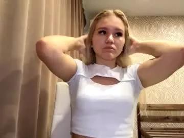 Girls: Stay up-to-date with the new immersive cumshows range and check-out the cutest escorts exhibit their wet clitoris and sweet physiques as they strip off and climax.