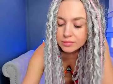 Girls: Stay up-to-date with the new immersive cumshows range and check-out the cutest escorts exhibit their wet clitoris and sweet physiques as they strip off and climax.