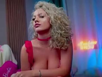 Girls: Stay up-to-date with the new immersive cumshows range and check-out the cutest escorts exhibit their wet clitoris and sweet physiques as they strip off and climax.