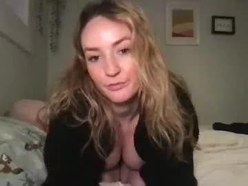 Girls: Stay up-to-date with the new immersive cumshows range and check-out the cutest escorts exhibit their wet clitoris and sweet physiques as they strip off and climax.