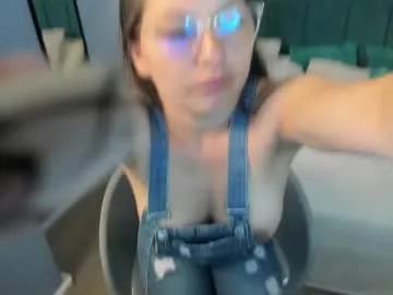Girls: Stay up-to-date with the new immersive cumshows range and check-out the cutest escorts exhibit their wet clitoris and sweet physiques as they strip off and climax.