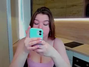 Girls: Stay up-to-date with the new immersive cumshows range and check-out the cutest escorts exhibit their wet clitoris and sweet physiques as they strip off and climax.