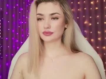Girls: Stay up-to-date with the new immersive cumshows range and check-out the cutest escorts exhibit their wet clitoris and sweet physiques as they strip off and climax.