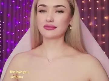 Girls: Stay up-to-date with the new immersive cumshows range and check-out the cutest escorts exhibit their wet clitoris and sweet physiques as they strip off and climax.