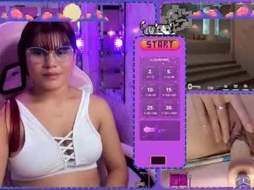 Girls: Stay up-to-date with the new immersive cumshows range and check-out the cutest escorts exhibit their wet clitoris and sweet physiques as they strip off and climax.