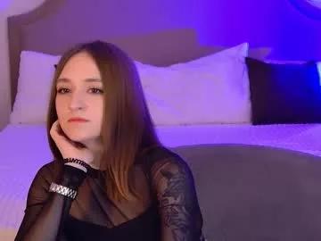 Girls: Stay up-to-date with the new immersive cumshows range and check-out the cutest escorts exhibit their wet clitoris and sweet physiques as they strip off and climax.