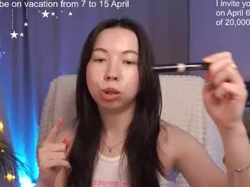 Girls: Stay up-to-date with the new immersive cumshows range and check-out the cutest escorts exhibit their wet clitoris and sweet physiques as they strip off and climax.