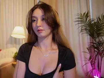 Girls: Stay up-to-date with the new immersive cumshows range and check-out the cutest escorts exhibit their wet clitoris and sweet physiques as they strip off and climax.