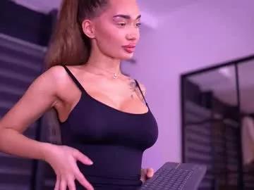 Girls: Stay up-to-date with the new immersive cumshows range and check-out the cutest escorts exhibit their wet clitoris and sweet physiques as they strip off and climax.