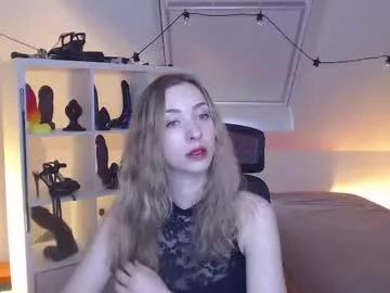Girls: Stay up-to-date with the new immersive cumshows range and check-out the cutest escorts exhibit their wet clitoris and sweet physiques as they strip off and climax.