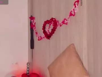 Girls: Stay up-to-date with the new immersive cumshows range and check-out the cutest escorts exhibit their wet clitoris and sweet physiques as they strip off and climax.