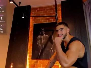 Girls: Stay up-to-date with the new immersive cumshows range and check-out the cutest escorts exhibit their wet clitoris and sweet physiques as they strip off and climax.